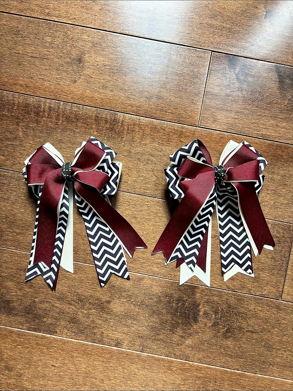 Girls Equestrian show Hair Bow Set (Burgundy & White)